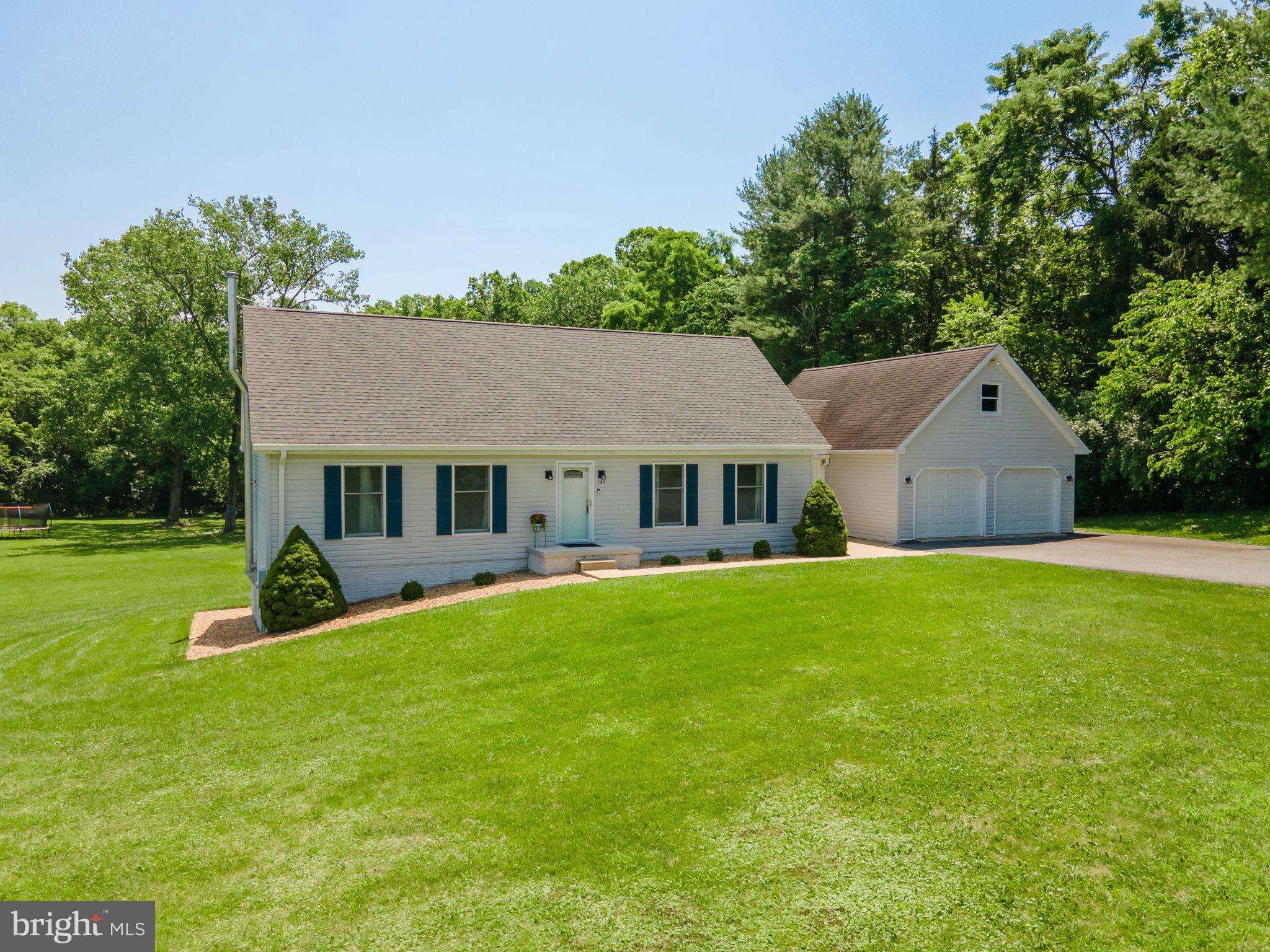 125 HARVEST COURT