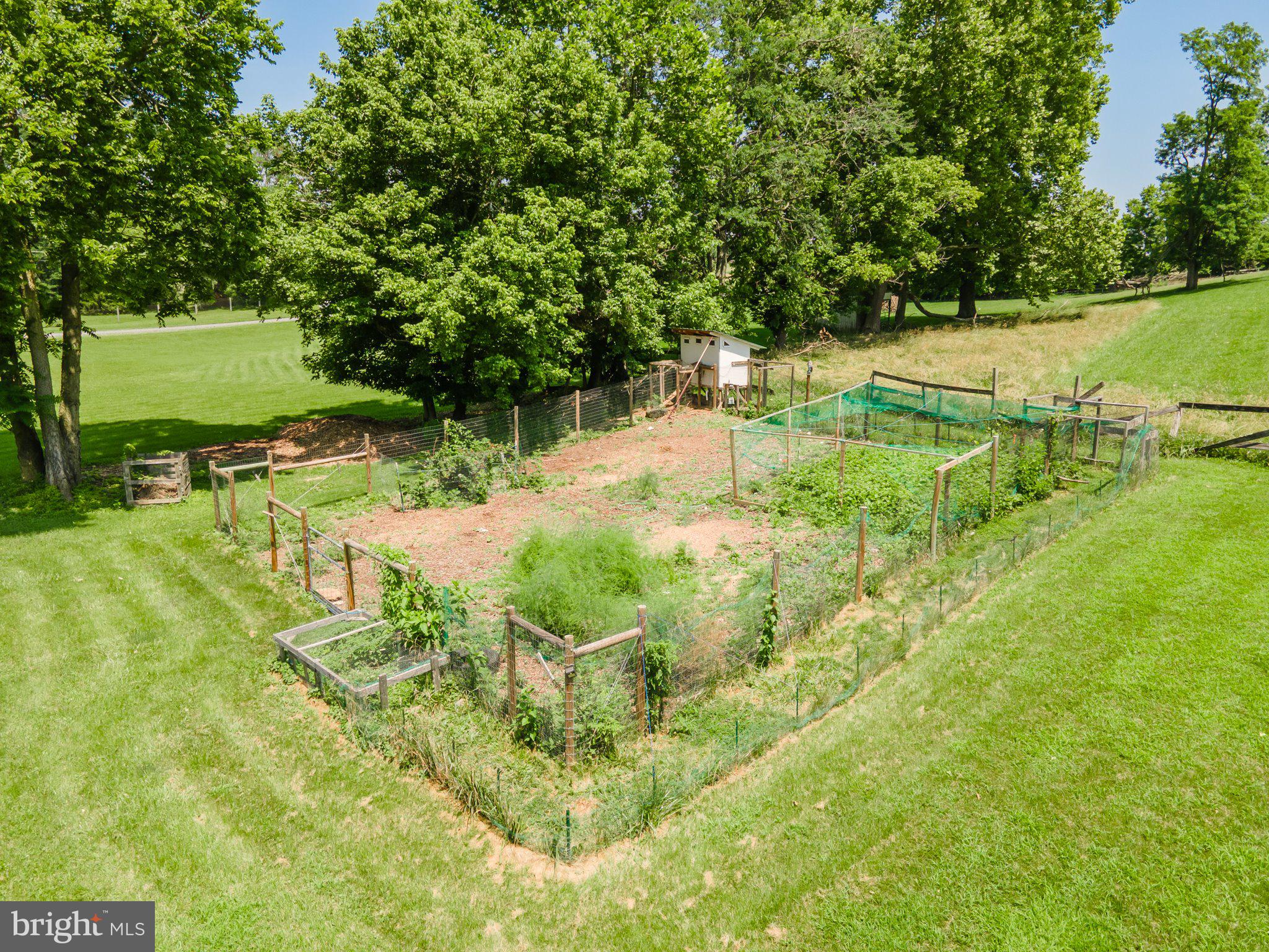 125 HARVEST COURT