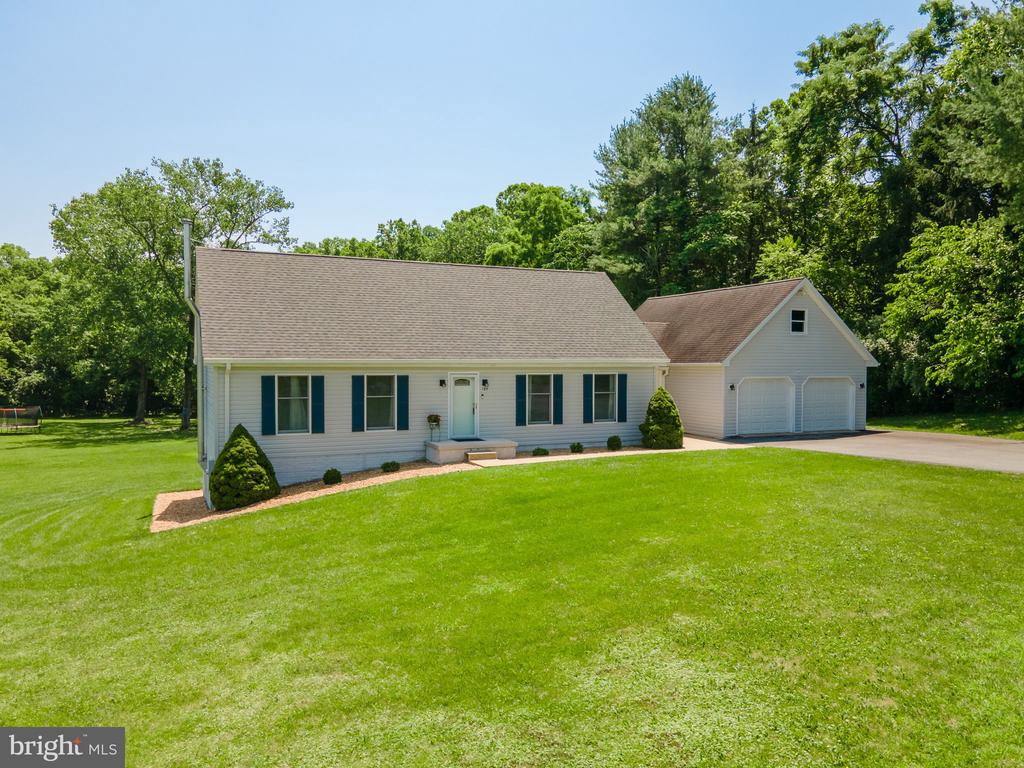 125 HARVEST COURT