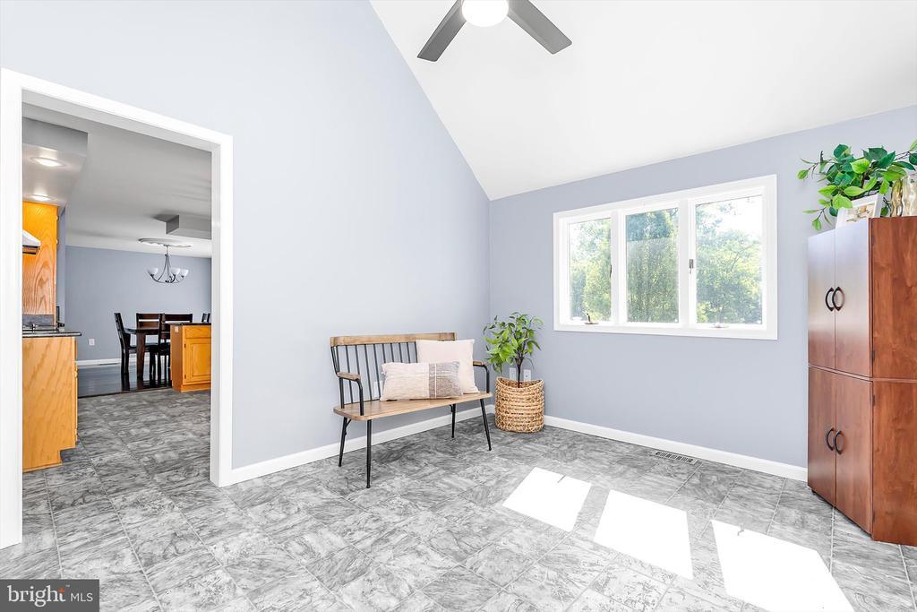 125 HARVEST COURT