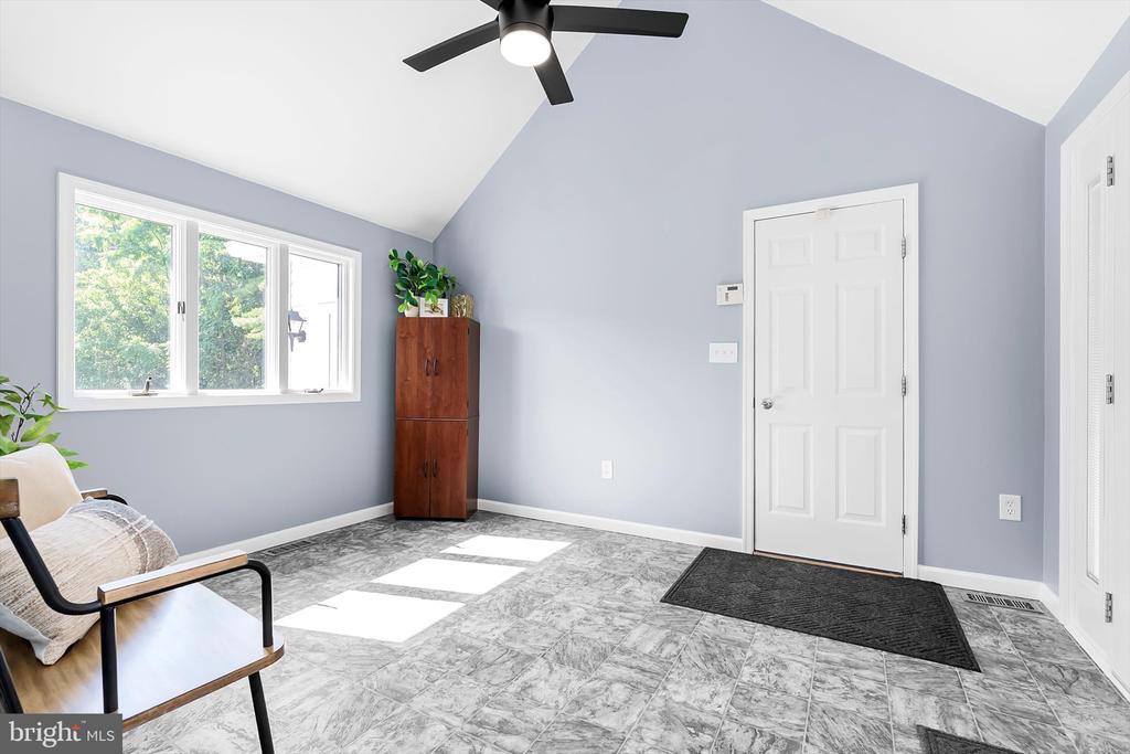 125 HARVEST COURT