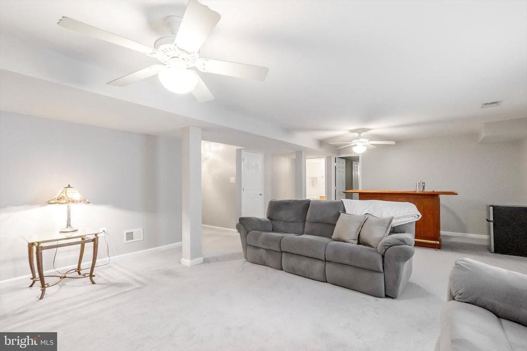64 Revere Dr