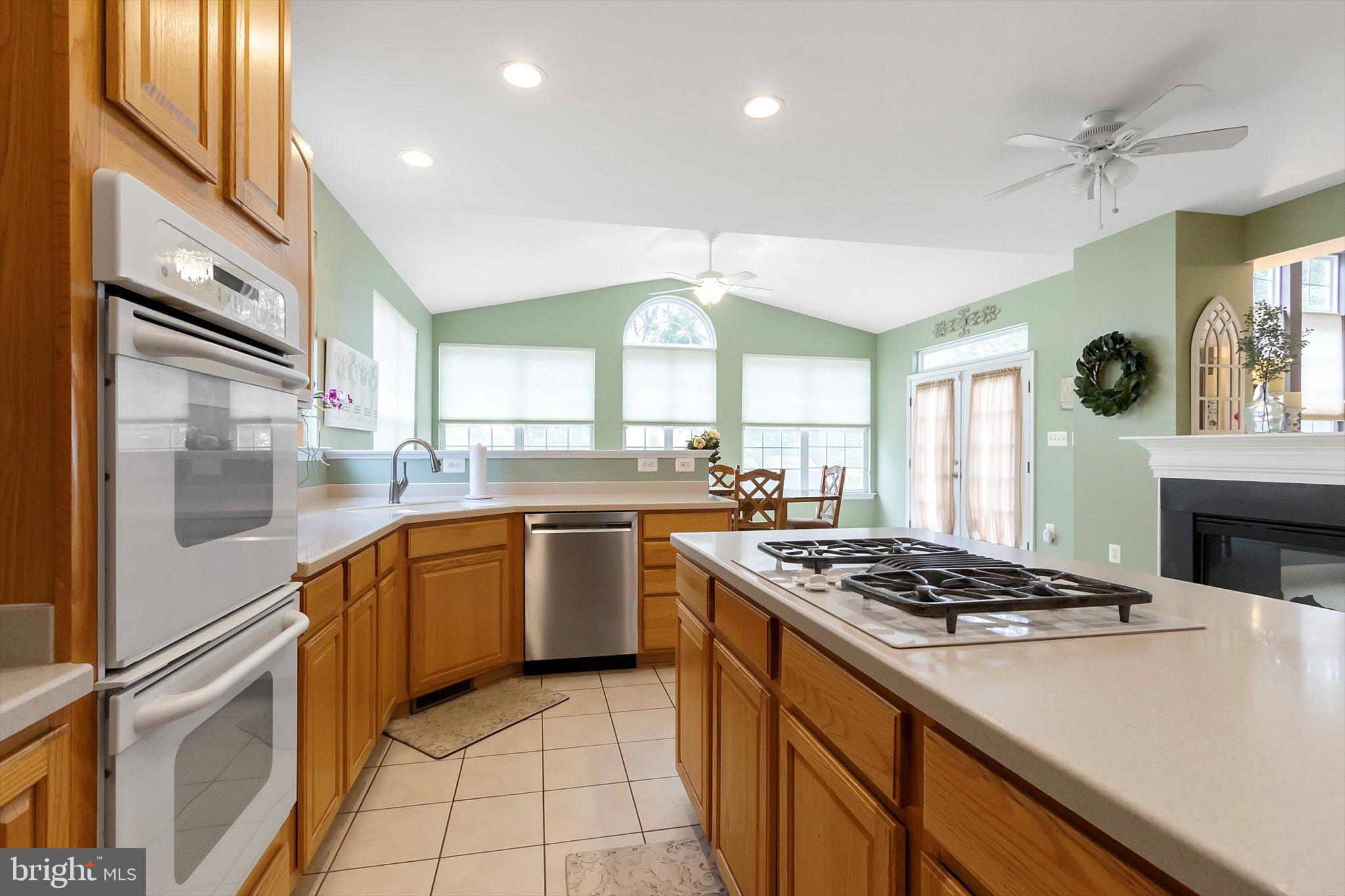64 Revere Dr