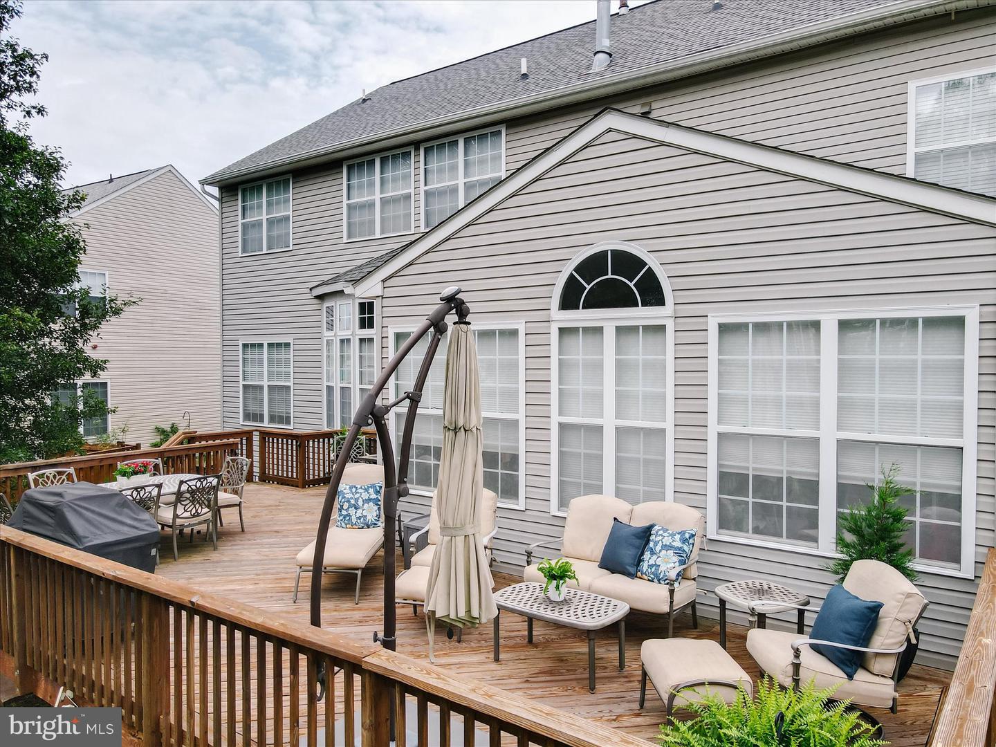 64 Revere Dr