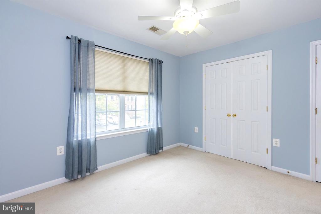 64 Revere Dr