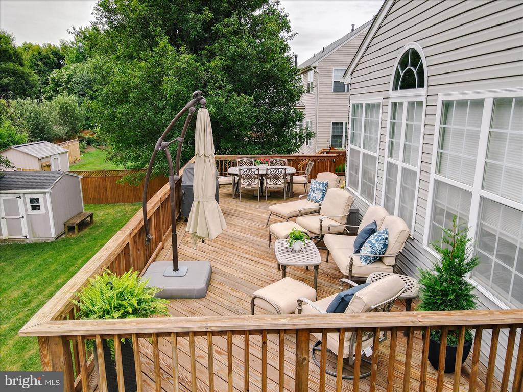 64 Revere Dr