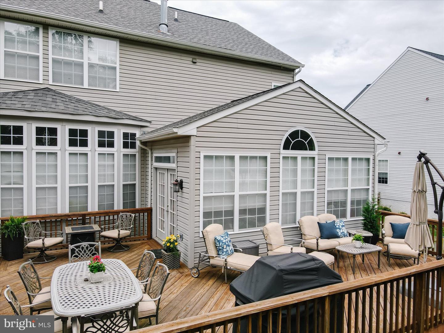 64 Revere Dr