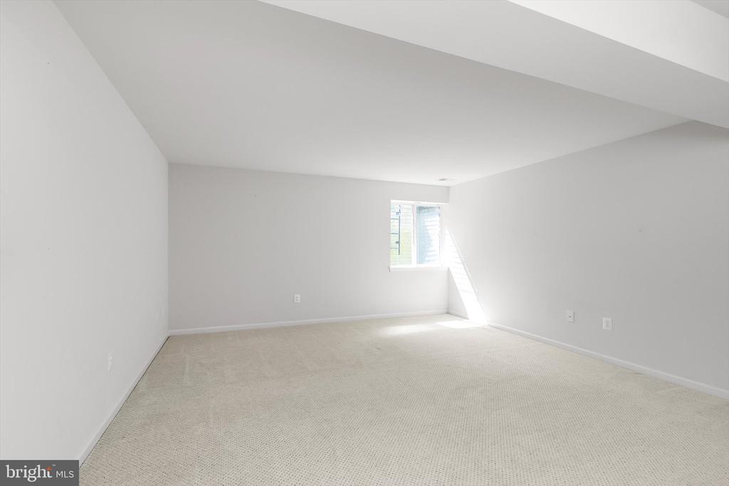 42 LOUISA BEALL LANE