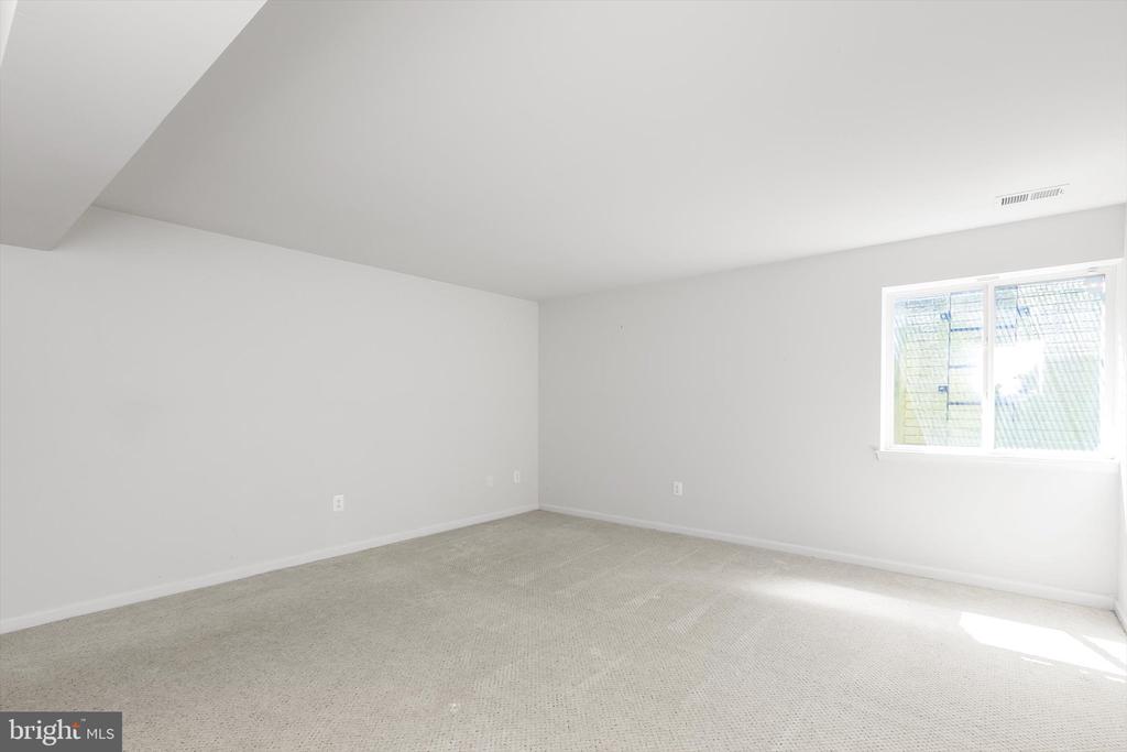 42 LOUISA BEALL LANE