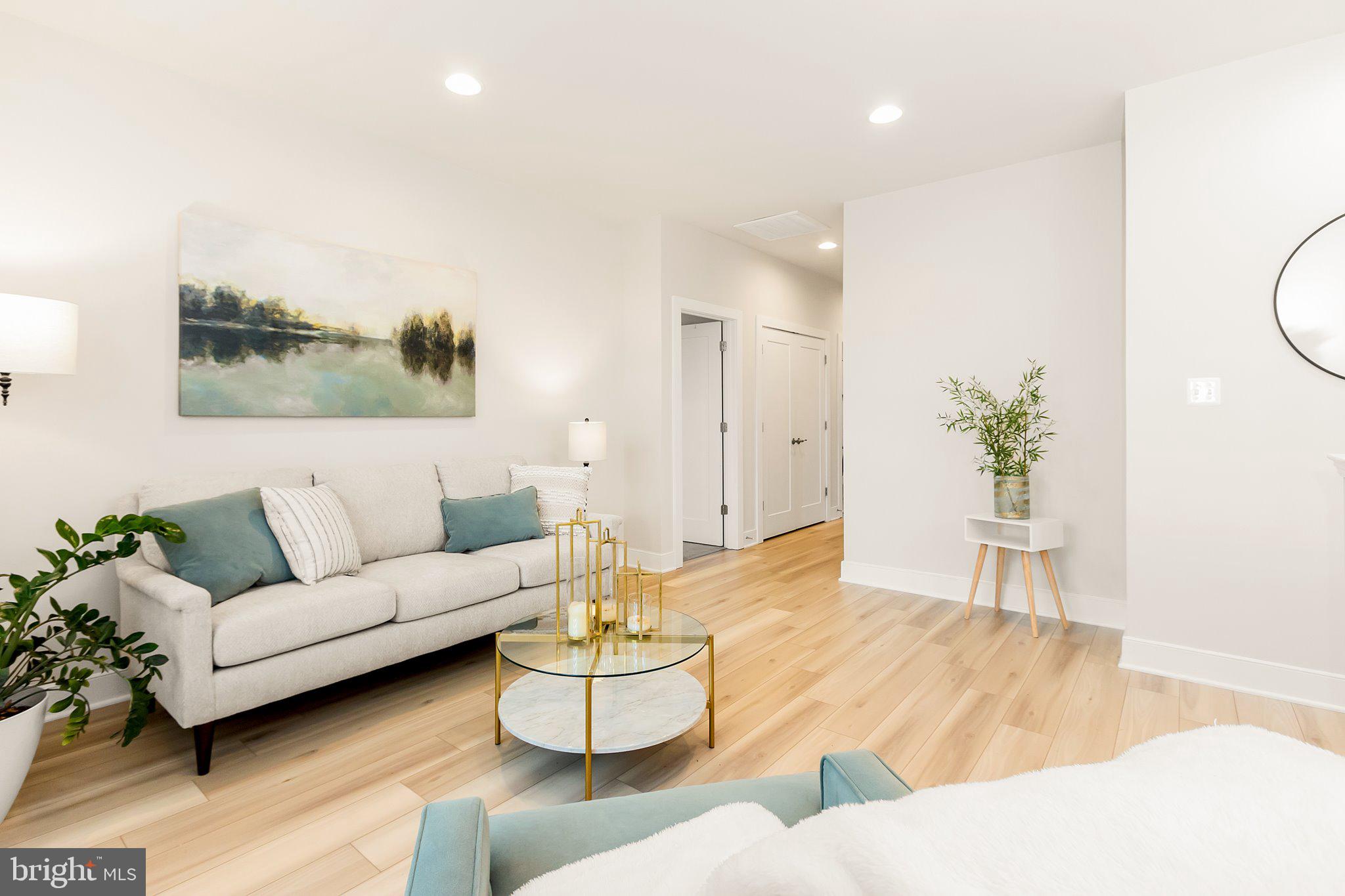 21 ELLA WASHINGTON CT.