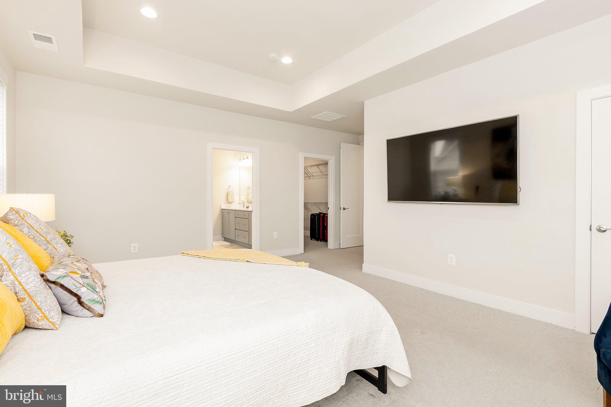 21 Ella Washington Ct.
