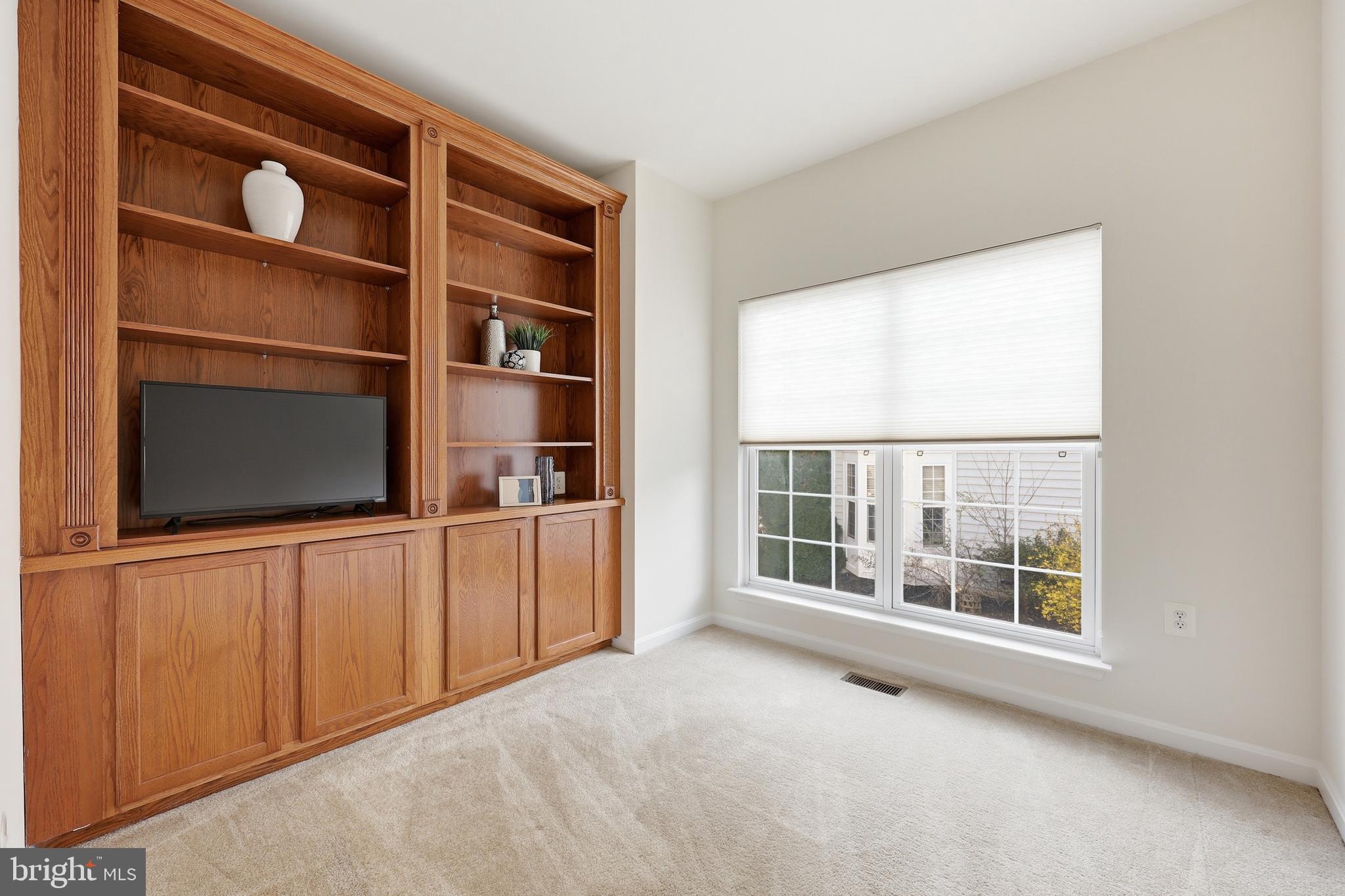 51 BATTLEFIELD DRIVE