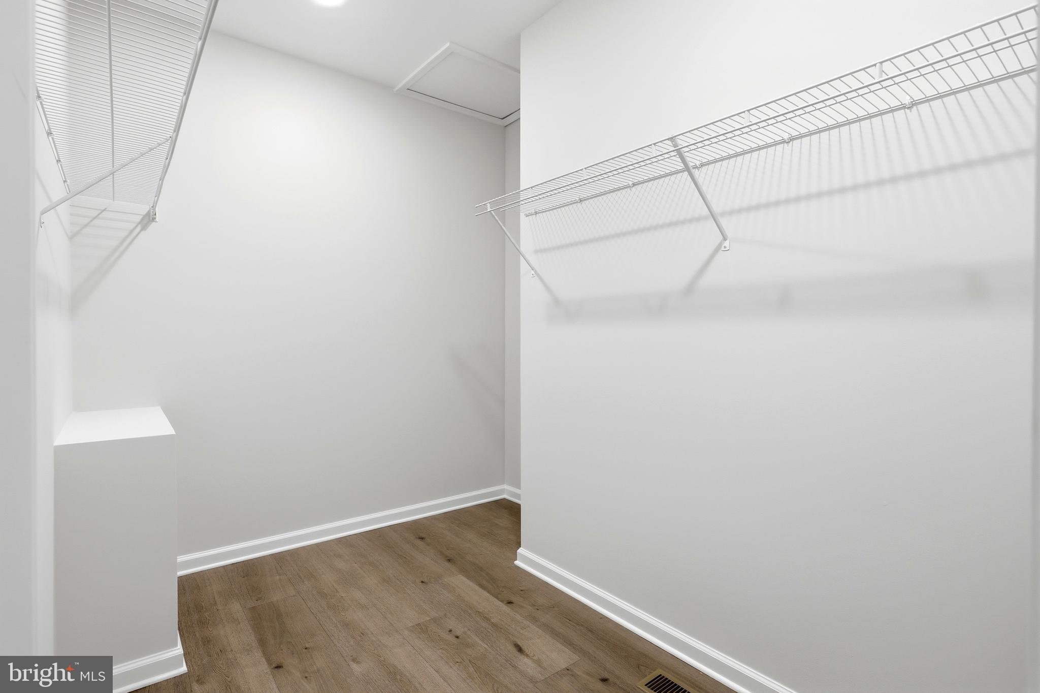 34 COBALT LANE
