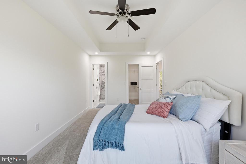 580 DOGWOOD TRAIL