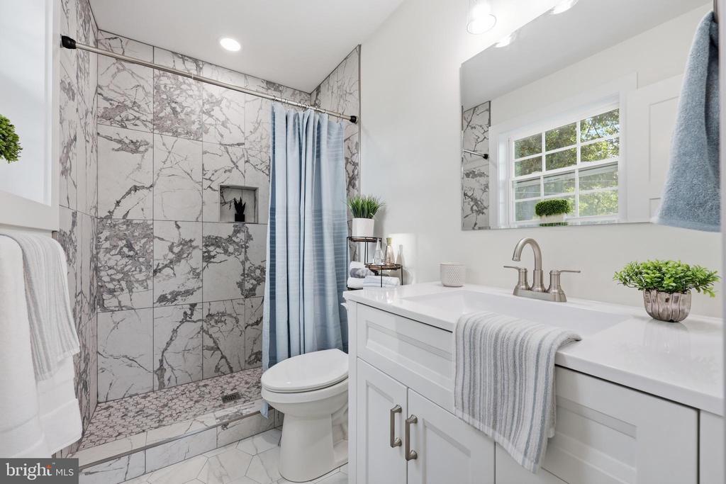 580 DOGWOOD TRAIL
