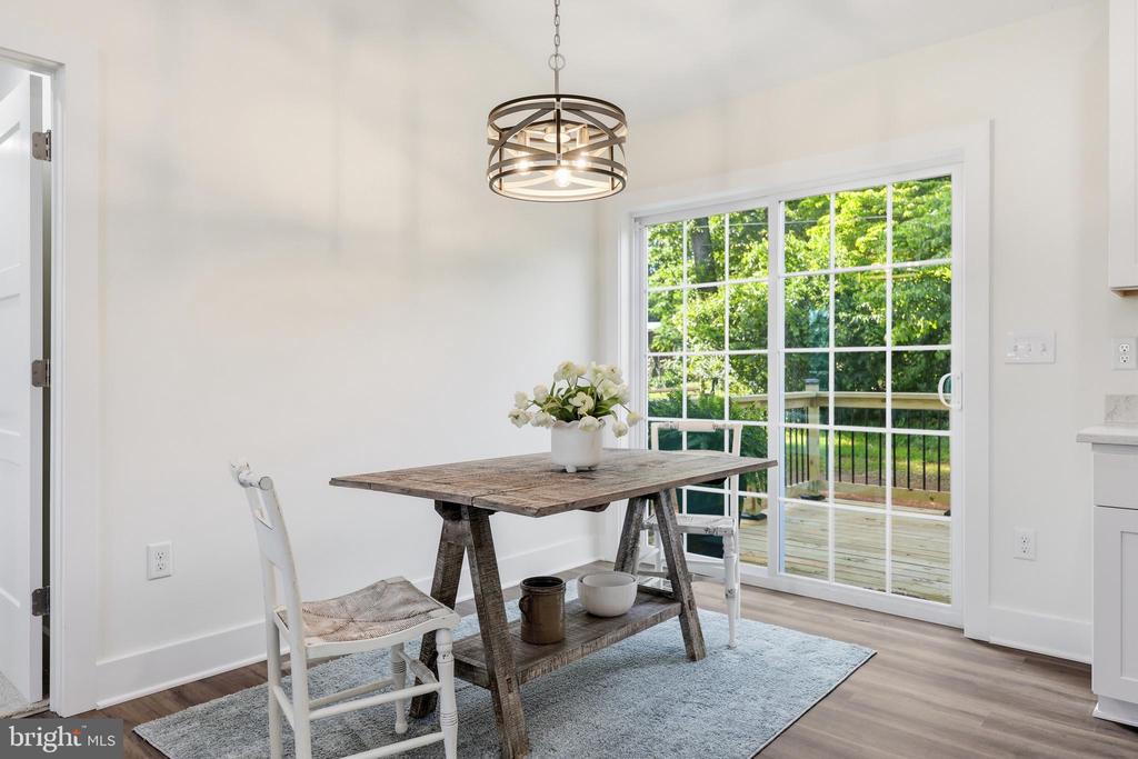 580 DOGWOOD TRAIL