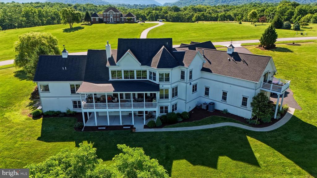 230 CHESSIE LANE