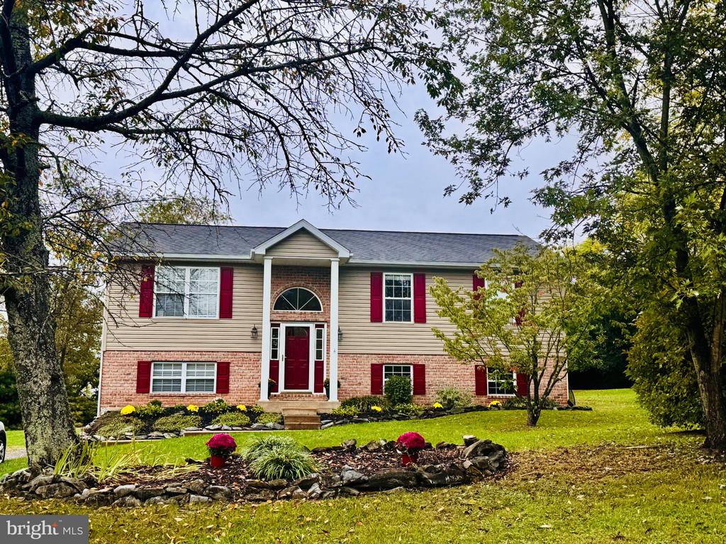 549 NEW MEADOW DRIVE