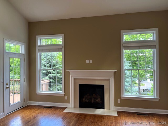 638 Danbury Road 70