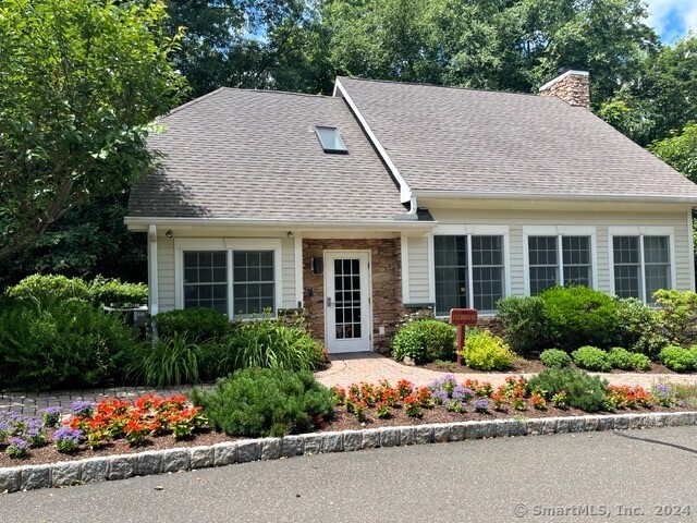 638 Danbury Road 70