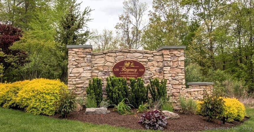 638 Danbury Road 70