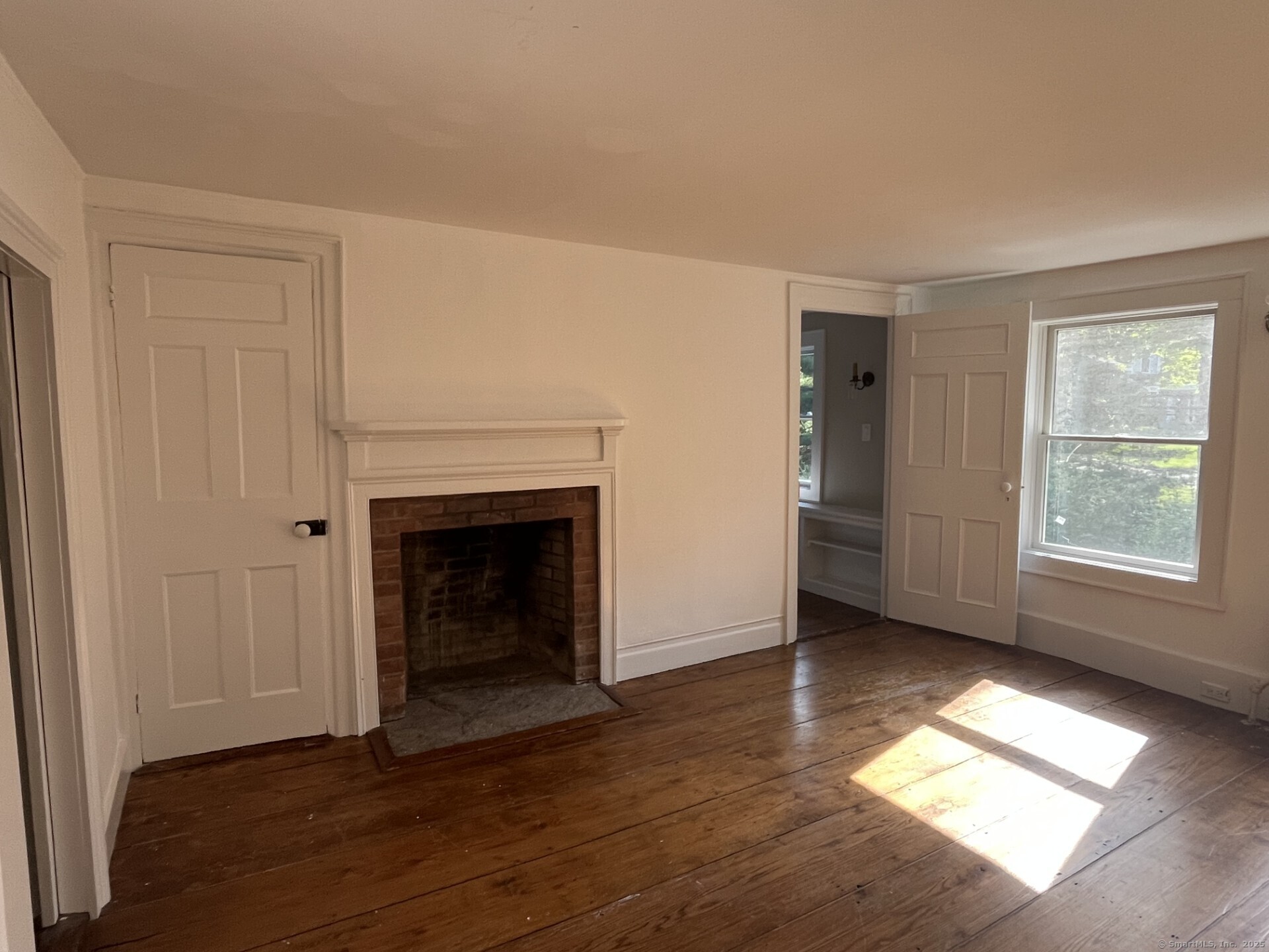 434 Hurlbutt Street