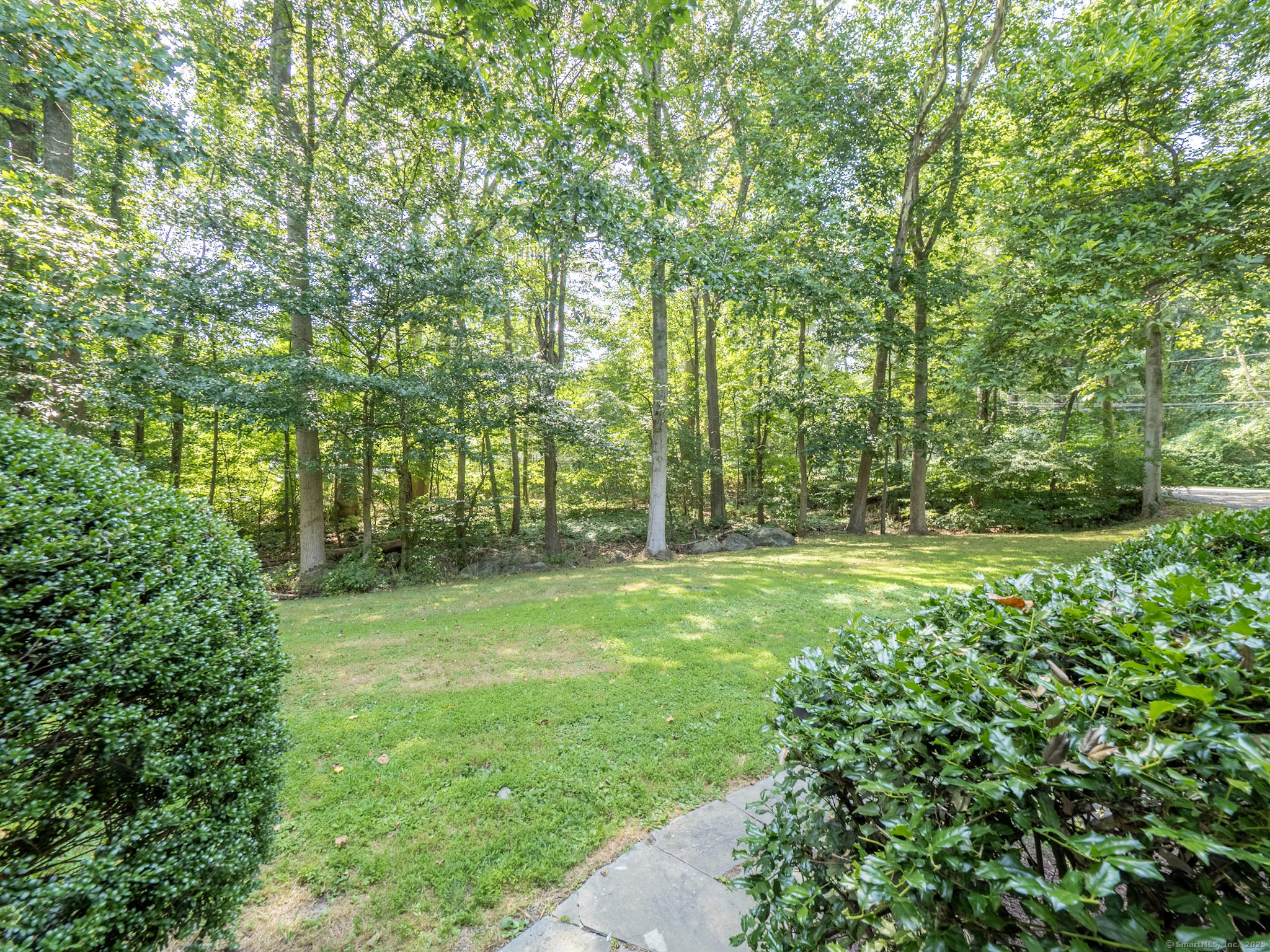 1 Greenlea Lane
