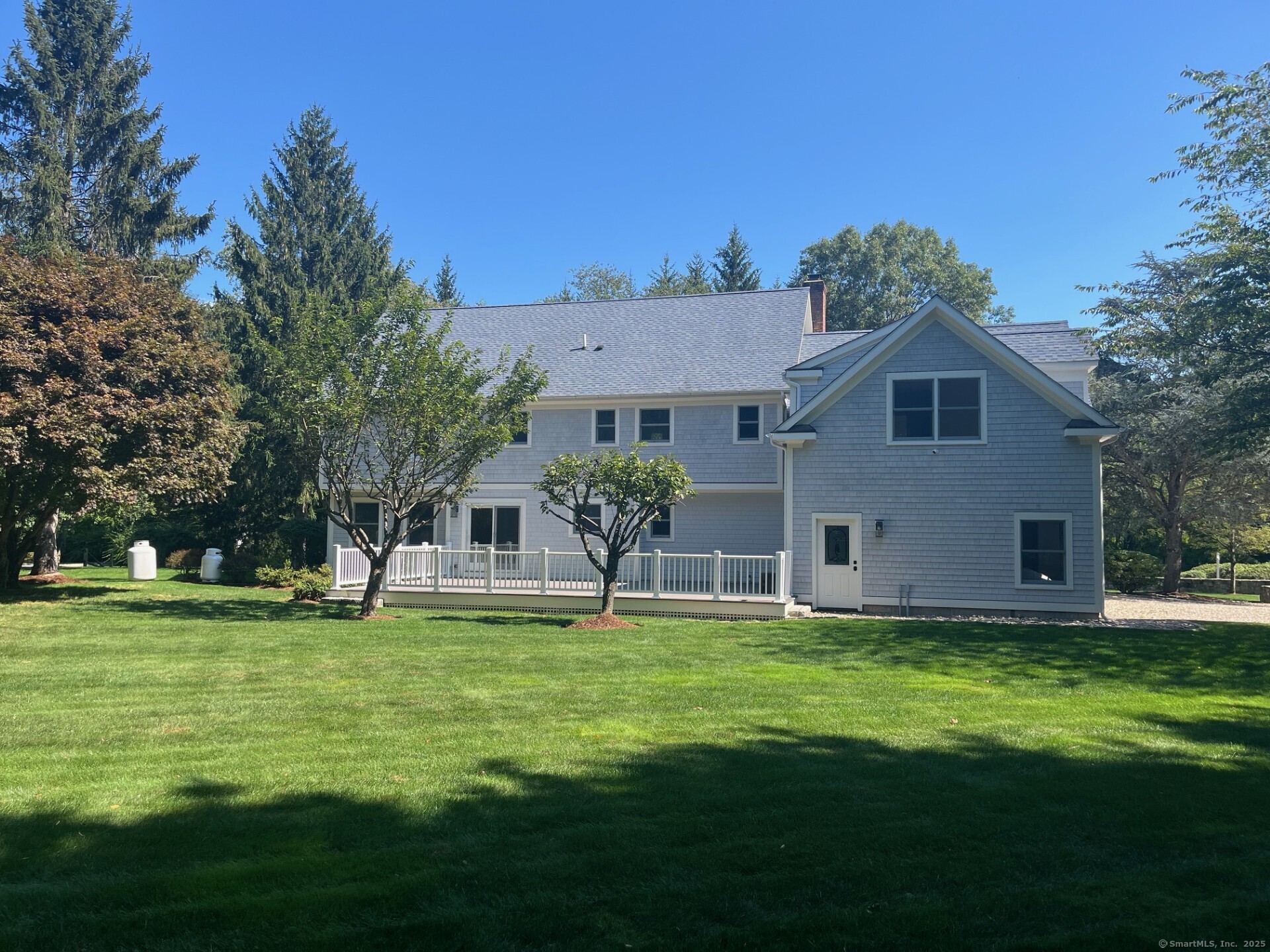 565 Danbury Road