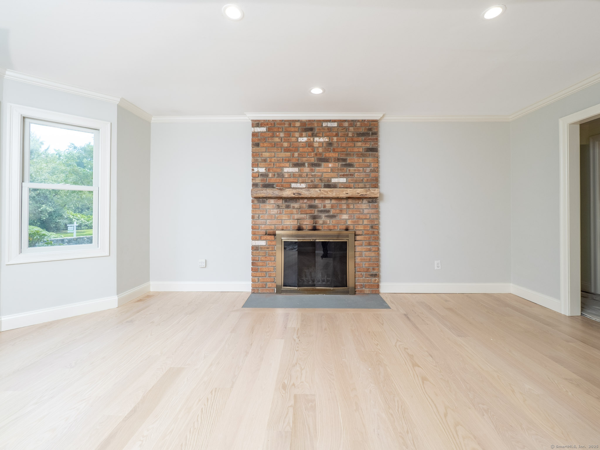 565 Danbury Road