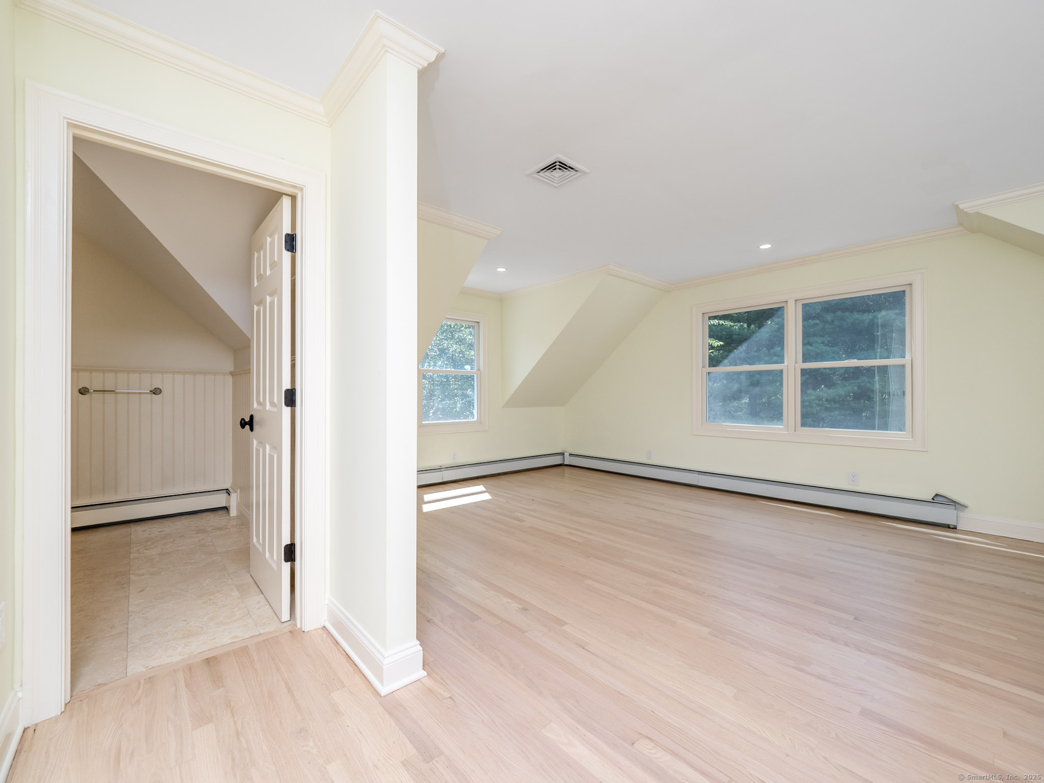 565 Danbury Road