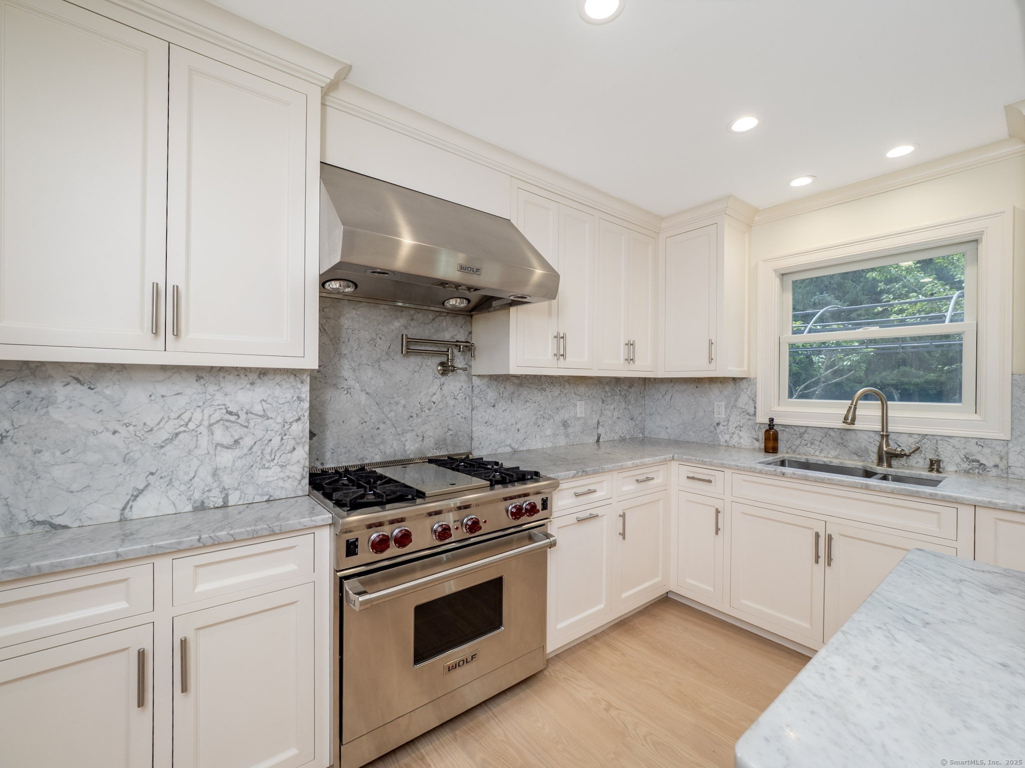 565 Danbury Road