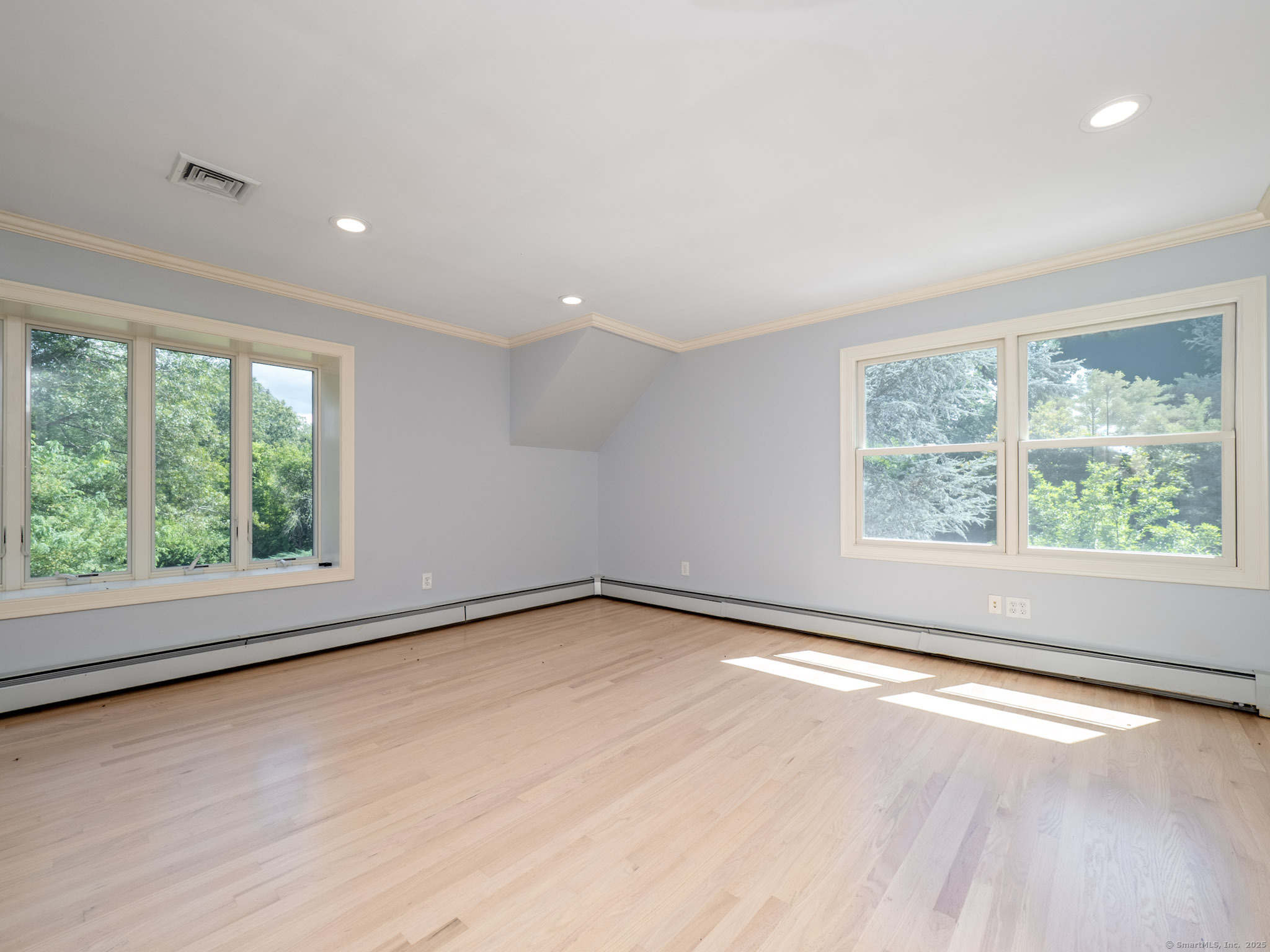 565 Danbury Road
