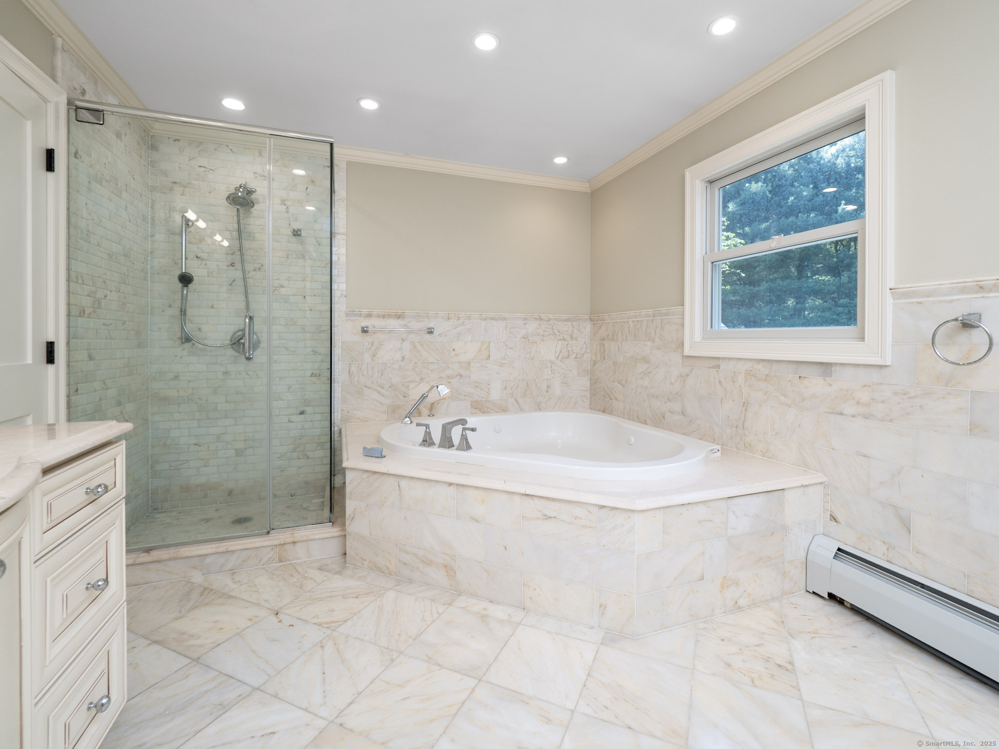 565 Danbury Road
