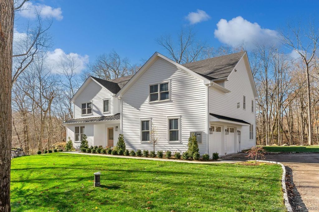 109 Signal Hill Road