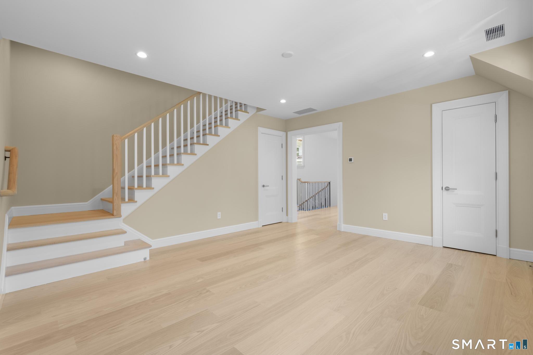 48 Old Farm Road