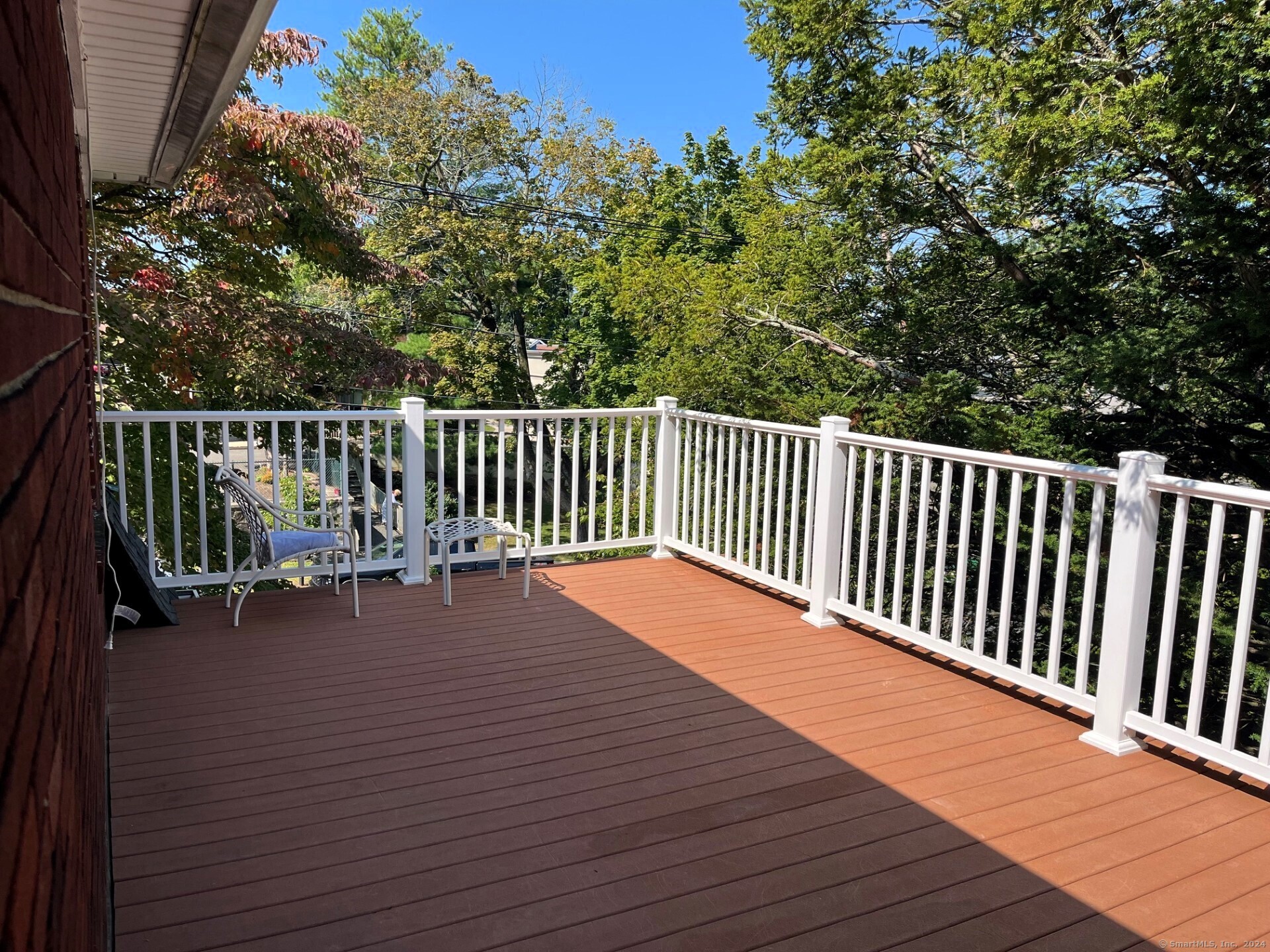10 Elmwood Avenue