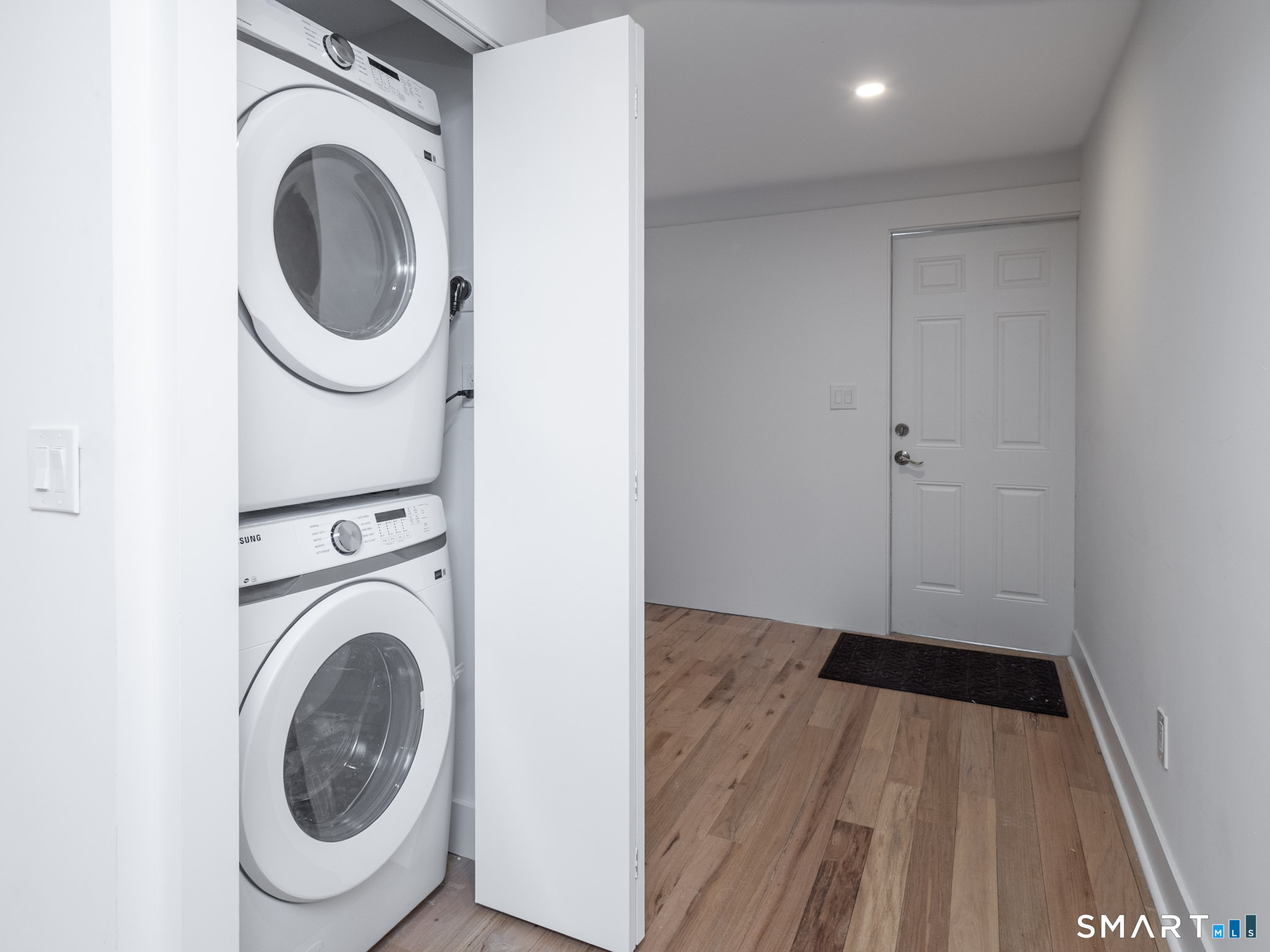 523 Danbury Road Unit: 523