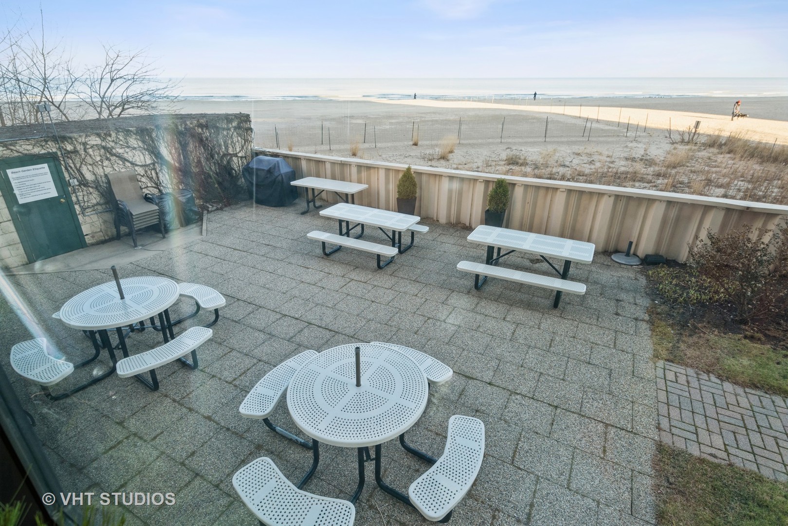 5801 N Sheridan Road Unit: 7B