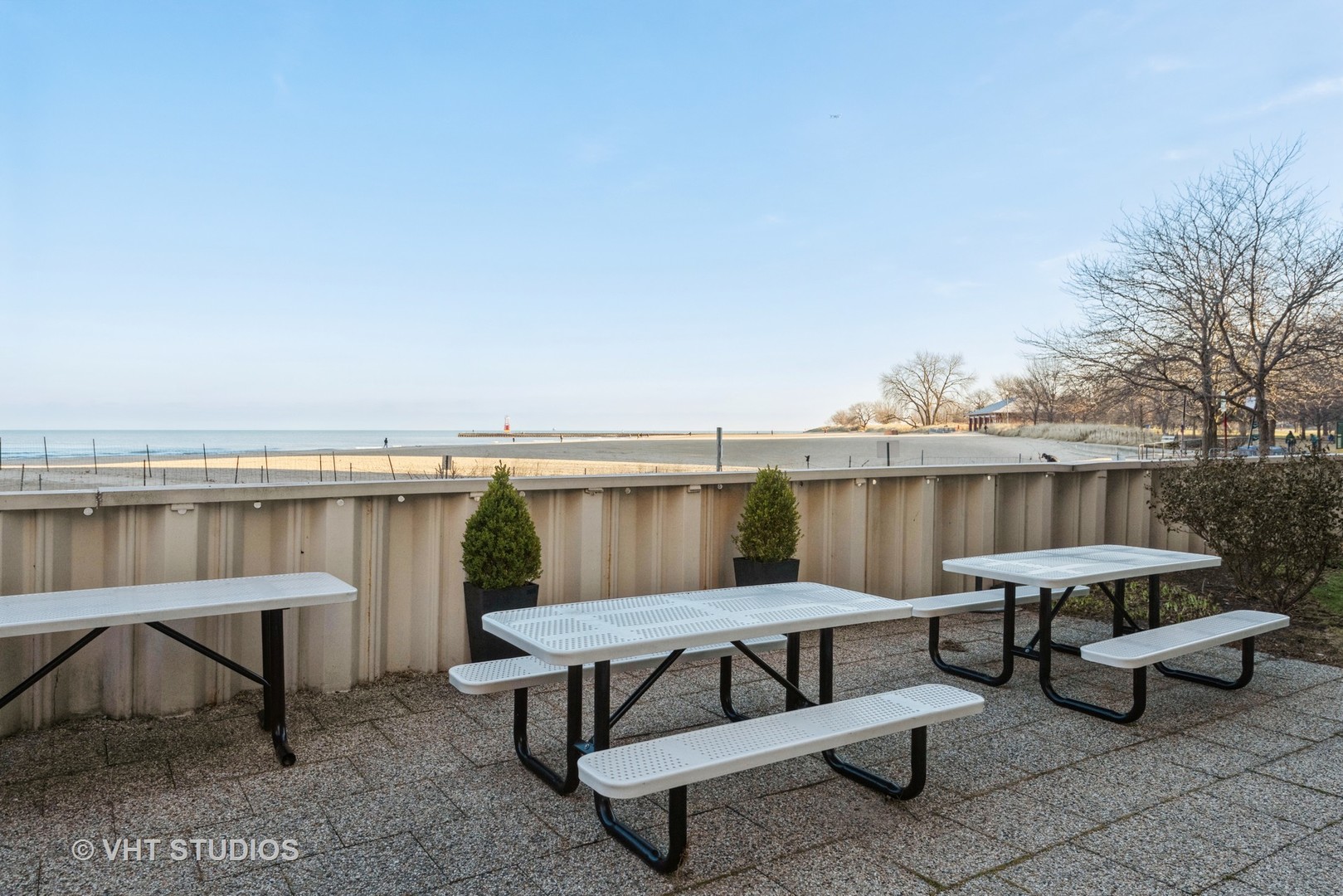 5801 N Sheridan Road Unit: 7B