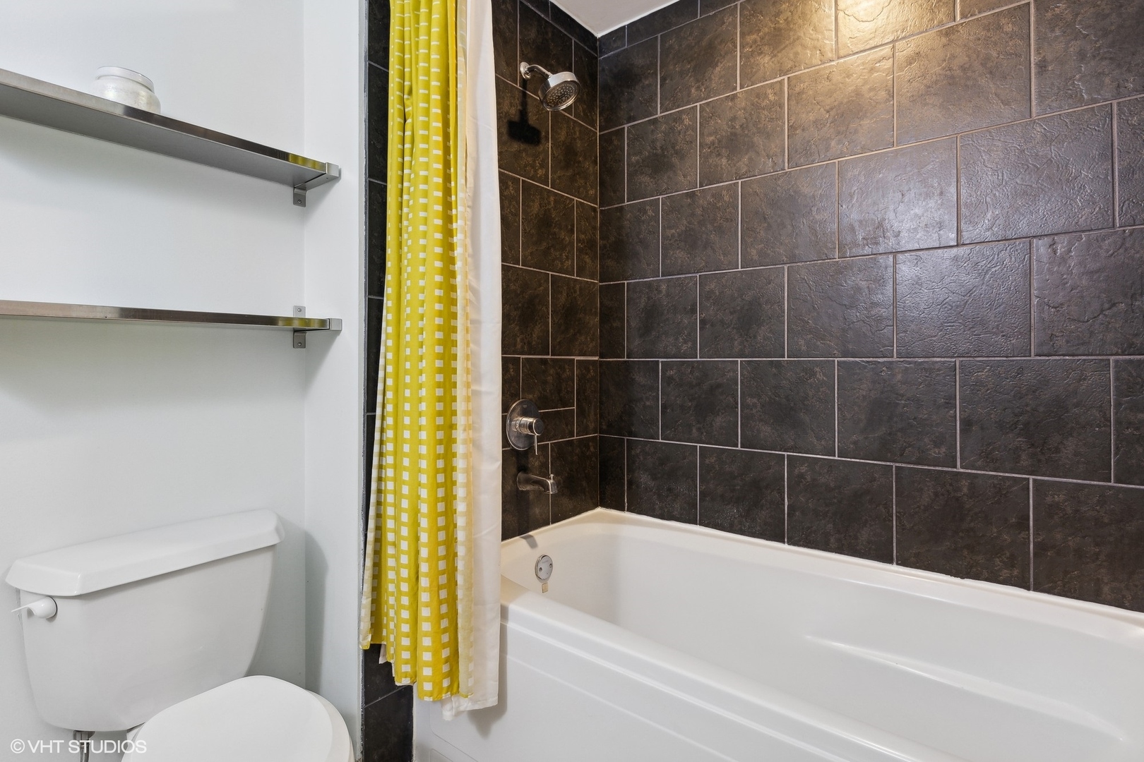 333 S Desplaines Street Unit: 713