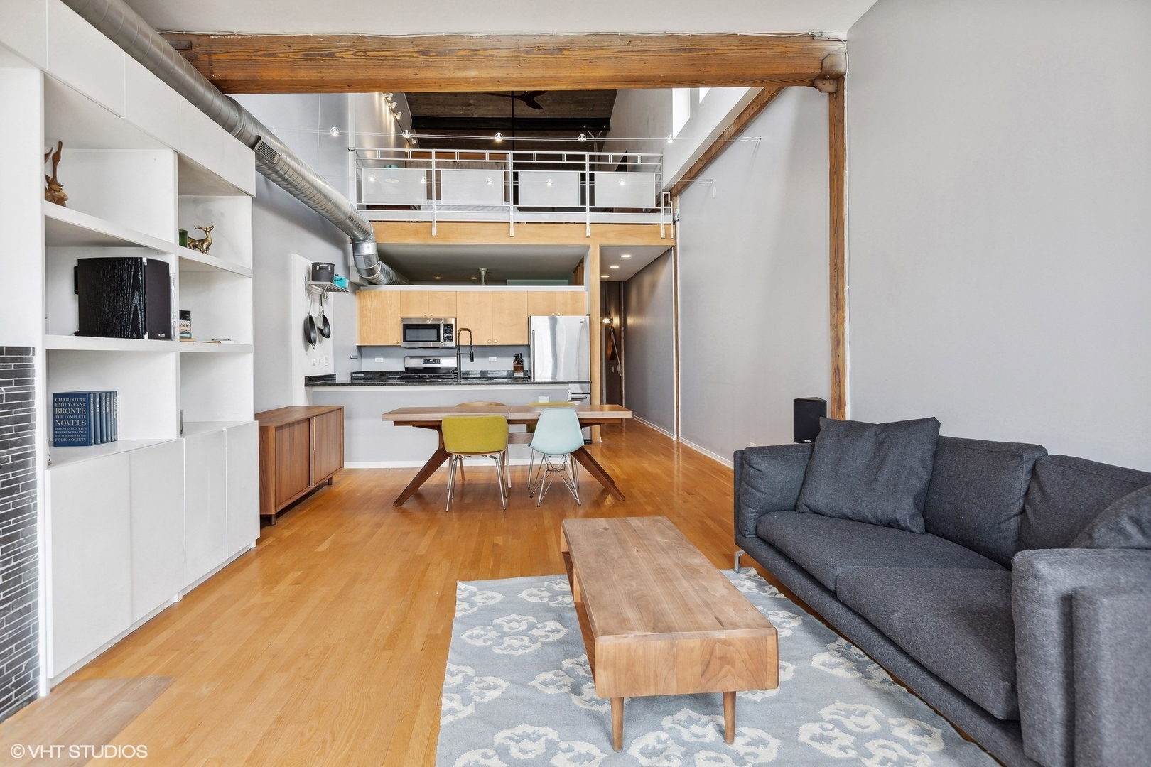 333 S Desplaines Street Unit: 713