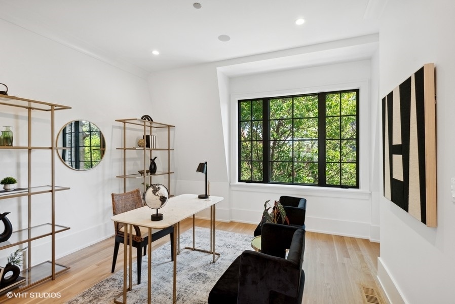 1914 N Dayton Street