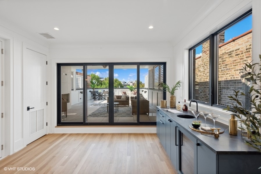 1914 N Dayton Street