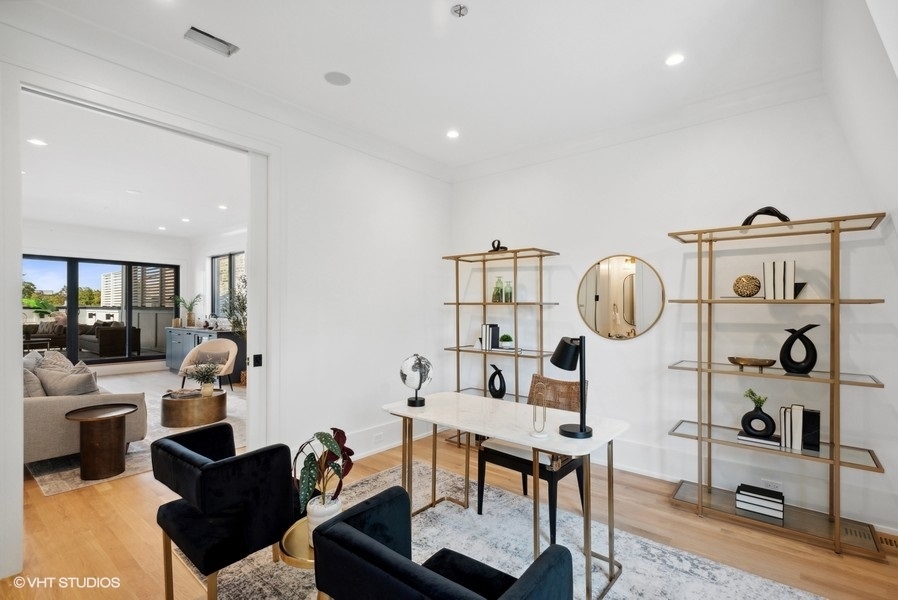 1914 N Dayton Street