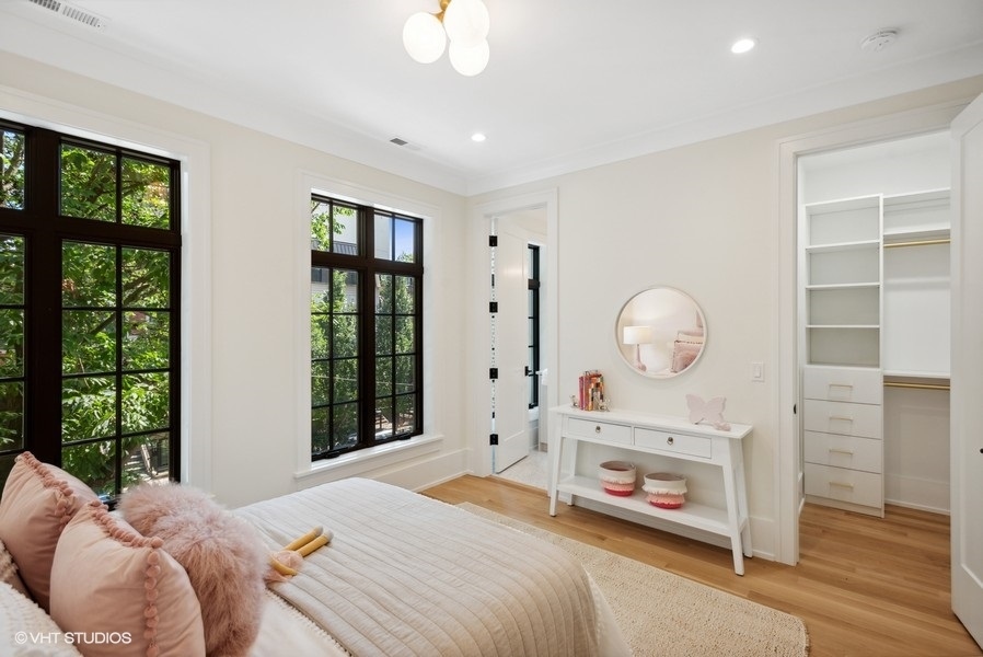 1914 N Dayton Street