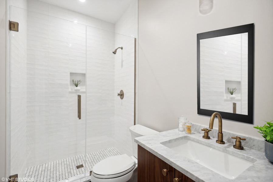 1914 N Dayton Street