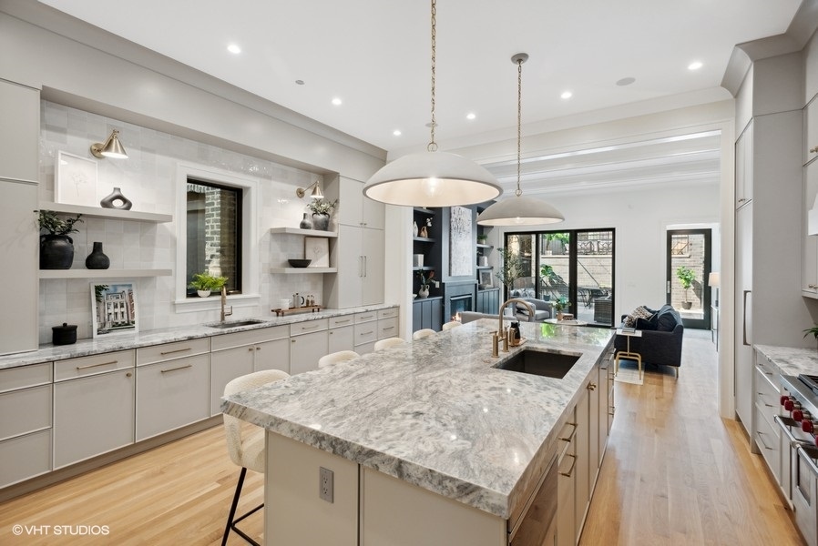 1914 N Dayton Street