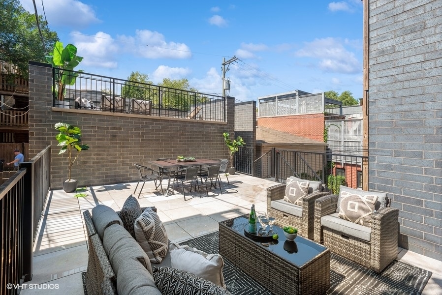 1914 N Dayton Street