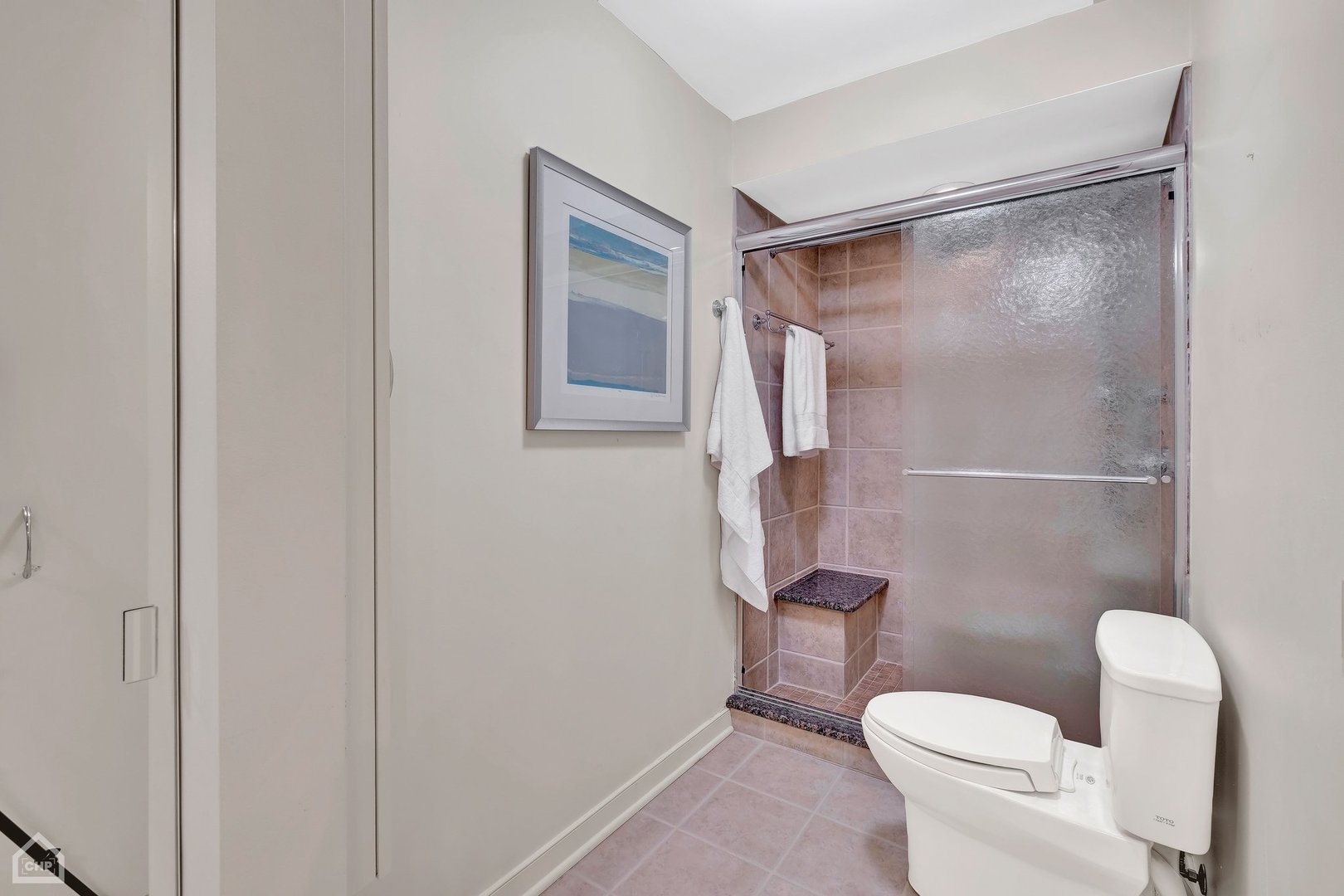 200 E Delaware Place Unit: 6A