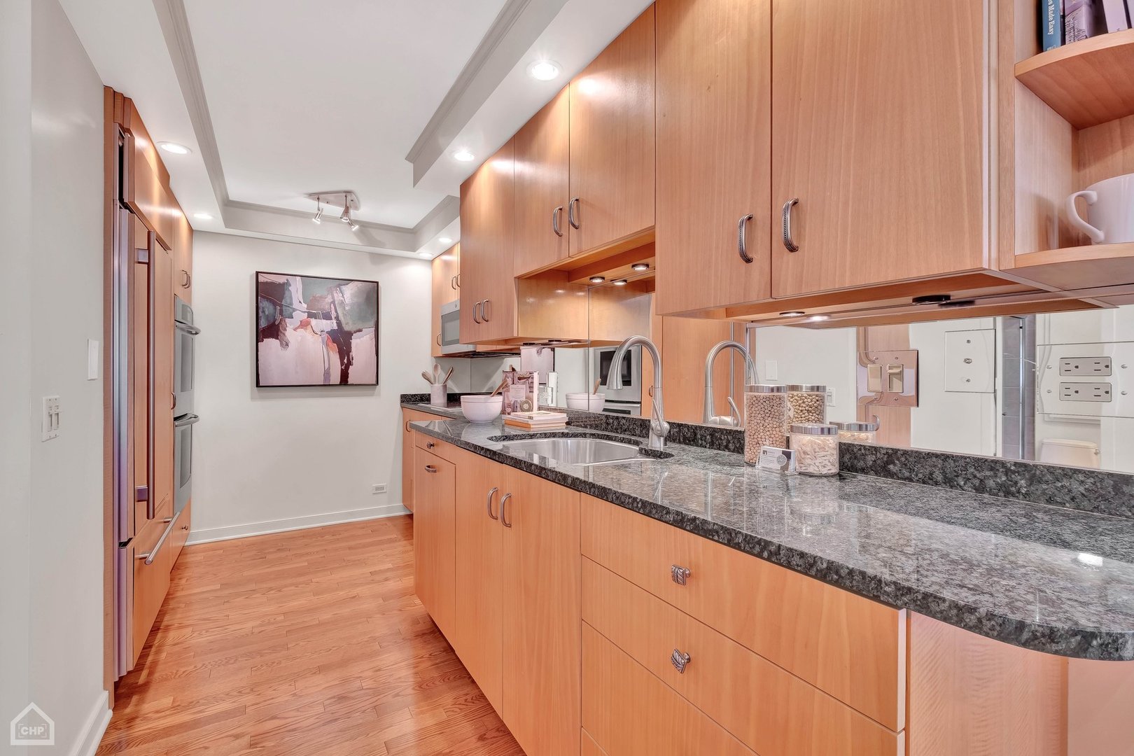 200 E Delaware Place Unit: 6A